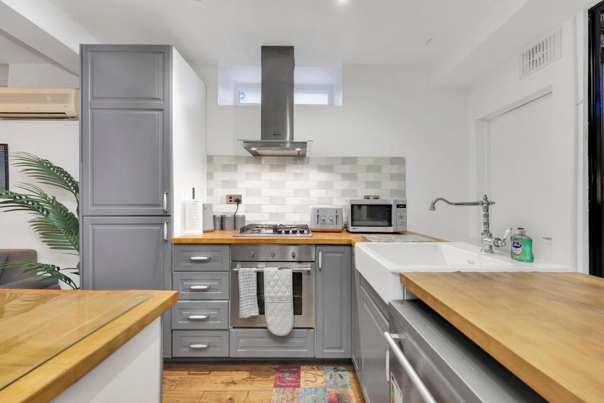 Large 2 Bedroom Warehouse Short Term & Flexible Renting Hoxton With Free Wi-fi *