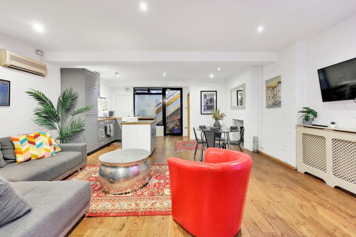 Apartment Large 2 Bedroom Warehouse Short Term & Flexible Renting Hoxton With Free Wi-fi