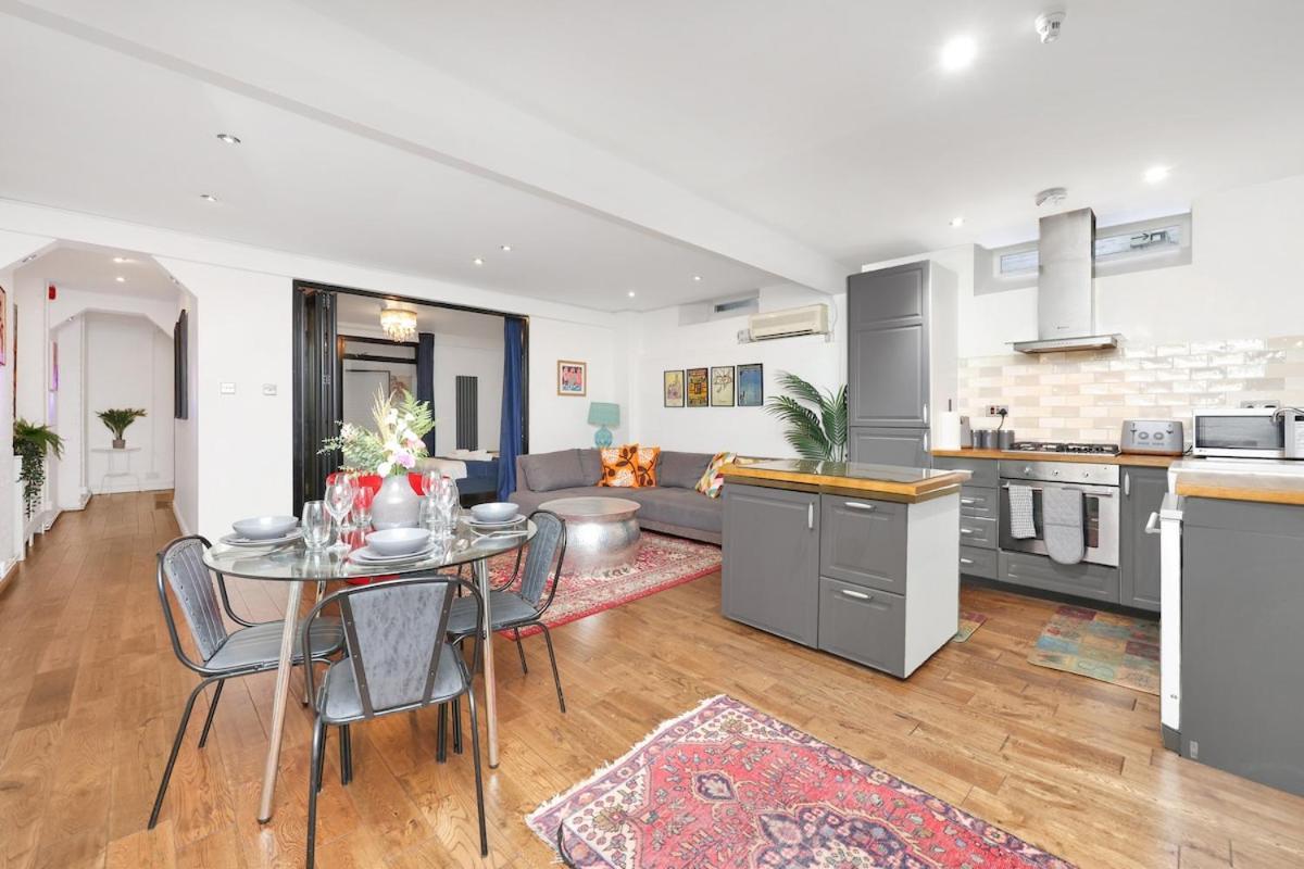 Apartment Large 2 Bedroom Warehouse Short Term & Flexible Renting Hoxton With Free Wi-fi